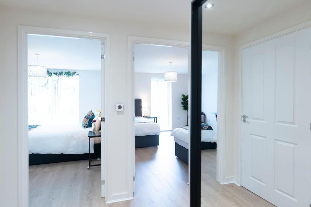 Luxury Ground Floor 2 Bedroom Apartment Free Wifi & Parking Sheffield Bagian luar foto